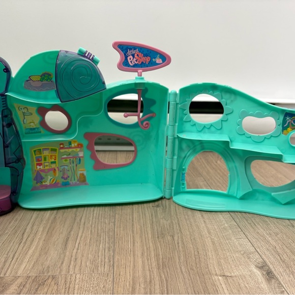 Littlest Pet Shop Fold-Out Playset Shell House 🐌 | Teal & Purple | LPS - Picture 2 of 5